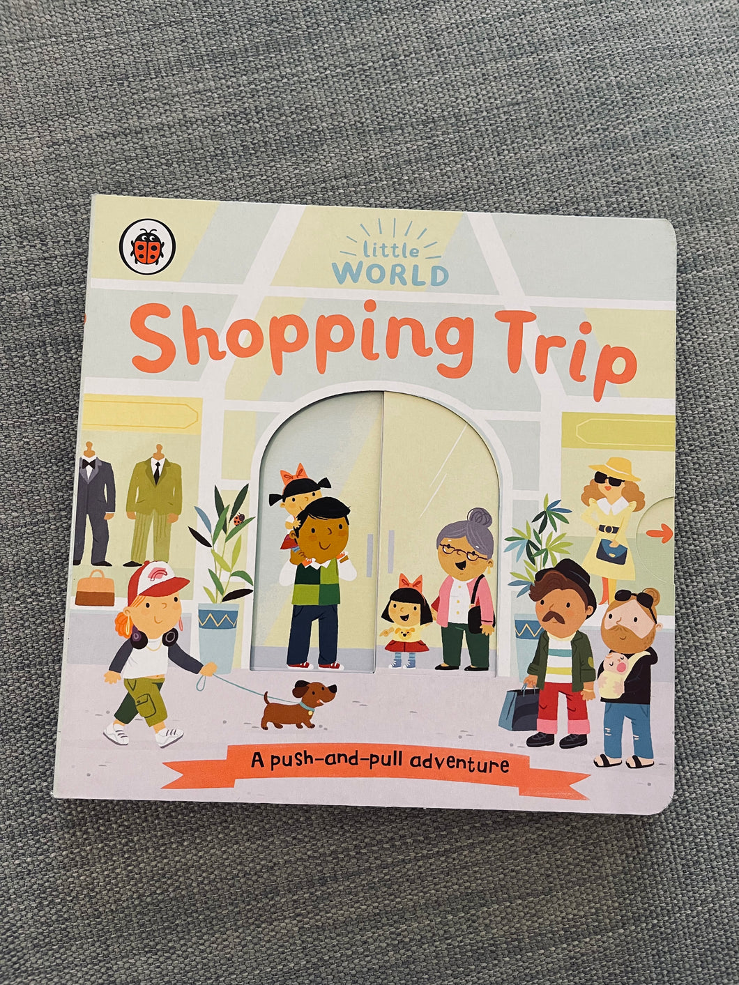 Little World: Shopping trip